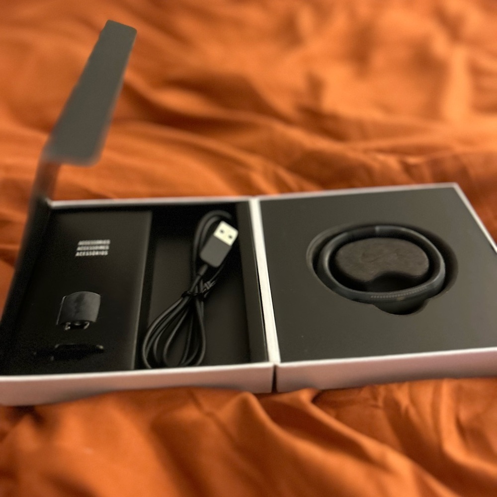 Nike Fuel Band Never used